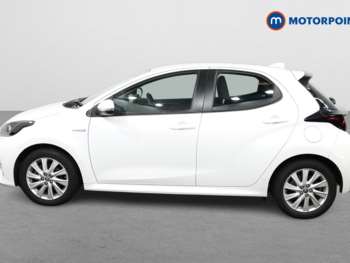 Used Toyota Yaris 2021 for sale - 74903284: Photo