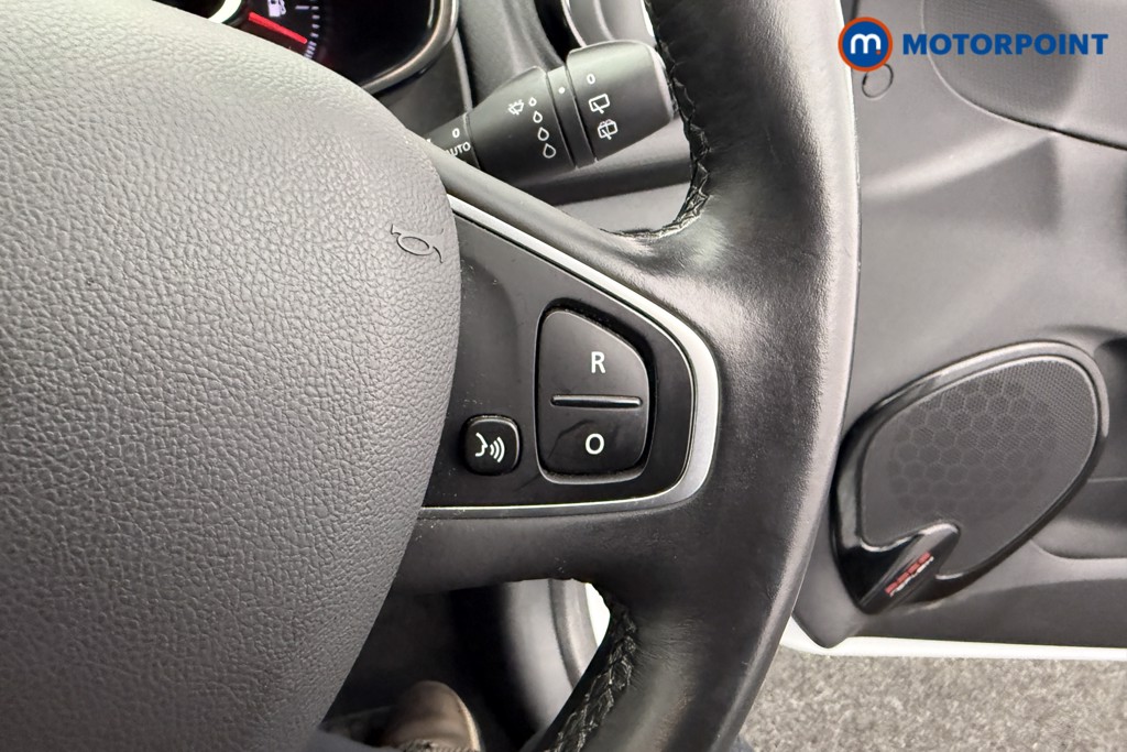 Used Renault Clio 2019 for sale - 76568788: Photo 12