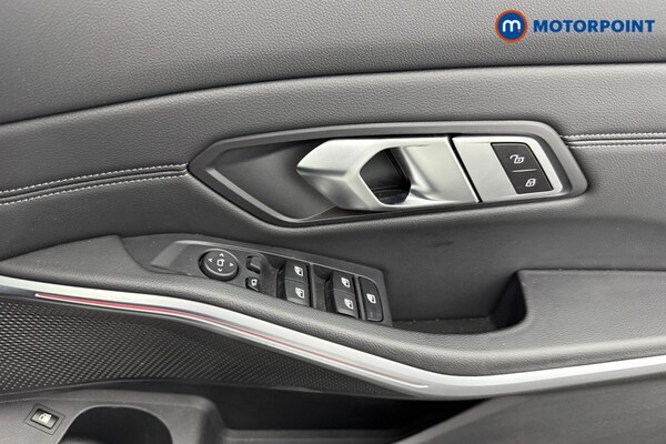 Used BMW 3 Series 2022 for sale - 75690106: Photo 26