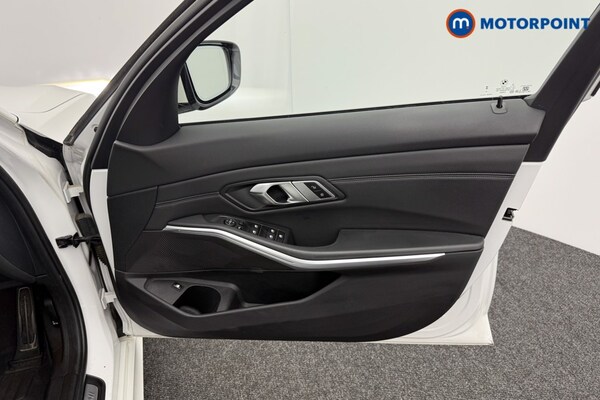 Used BMW 3 Series 2022 for sale - 75690106: Photo 27