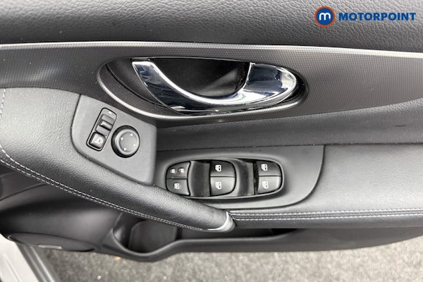 Used Nissan Qashqai 2018 for sale - 76117868: Photo 24