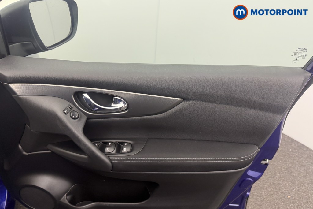 Used Nissan Qashqai 2017 for sale - 78153353: Photo 19