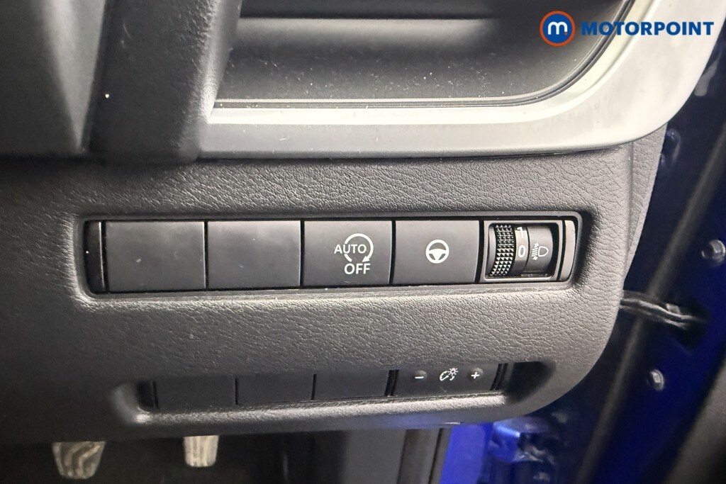 Used Nissan Qashqai for sale - 77998048: Photo 17