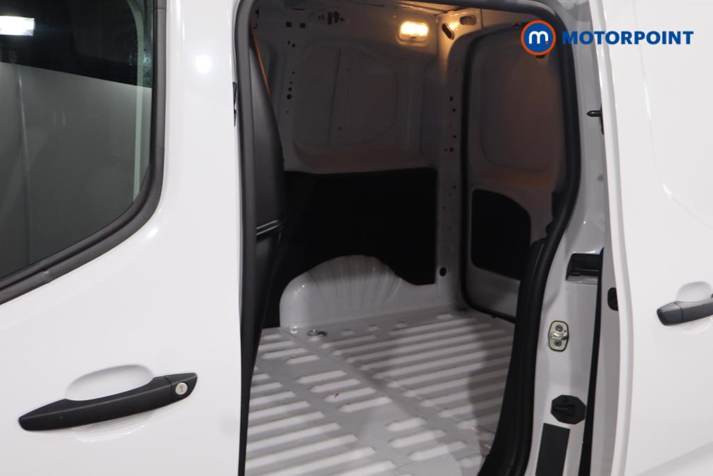 Used Peugeot Partner 2024 for sale - 76938309: Photo 23