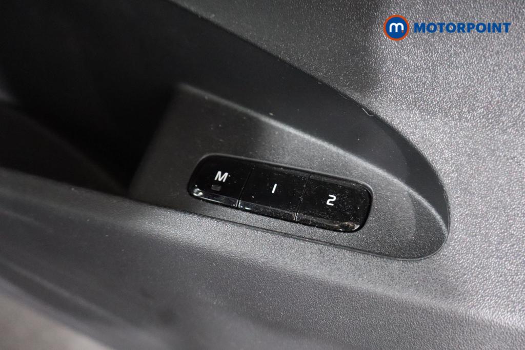 Used Polestar Polestar 2 2025 for sale - 76412955: Photo 21