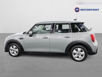 Used MINI Hatch 2022 for sale - 77061154: Photo