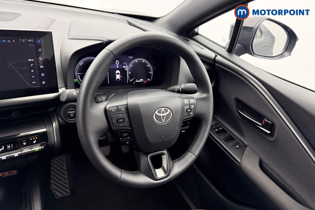 Used Toyota C-HR 2024 for sale - 76046740: Photo 11