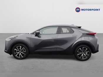 Used Toyota C-HR 2024 for sale - 76046740: Photo 4