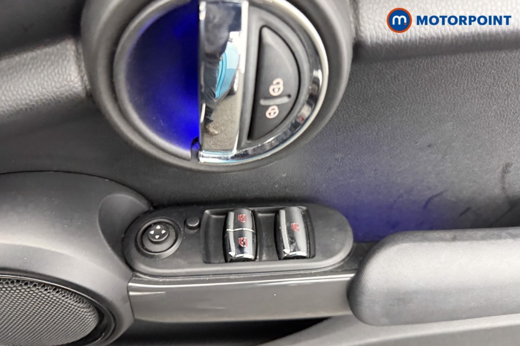 Used MINI Convertible 2017 for sale - 77312824: Photo 22