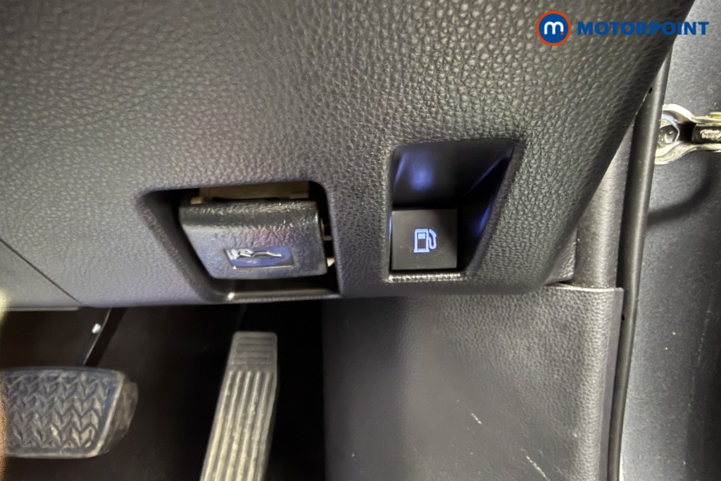 Used Toyota RAV4 2020 for sale - 76379734: Photo 20