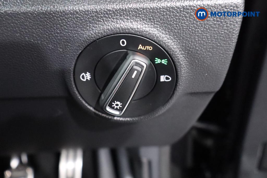 Used Volkswagen T-Roc 2024 for sale - 77650739: Photo 27