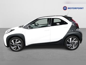 Used Toyota Aygo X 2023 for sale - 79380750: Photo