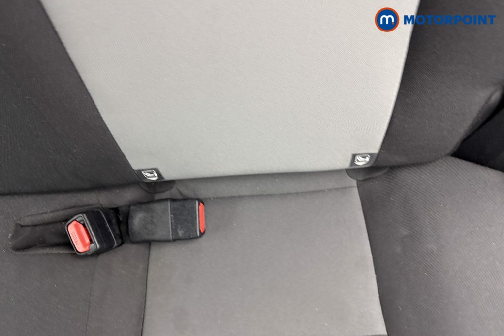 Used Toyota Yaris 2019 for sale - 77158657: Photo 31