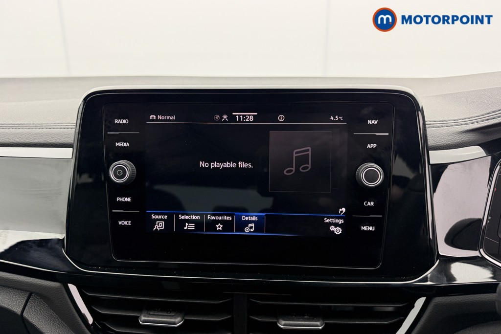 Used Volkswagen T-Roc 2025 for sale - 77297825: Photo 15