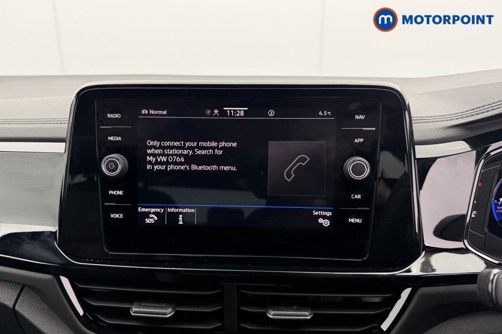 Used Volkswagen T-Roc 2025 for sale - 77297825: Photo 16