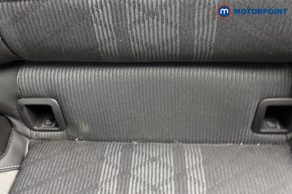 Used Volkswagen T-Roc 2025 for sale - 77297825: Photo 33