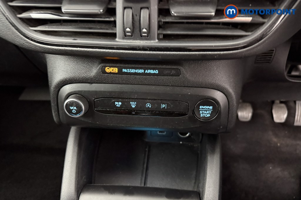 Used Ford Focus 2022 for sale - 76933663: Photo 19