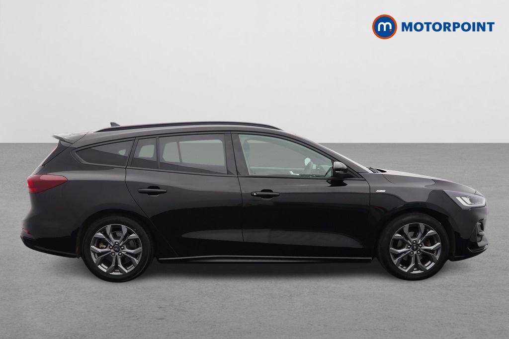 Used Ford Focus 2022 for sale - 76933663: Photo 8