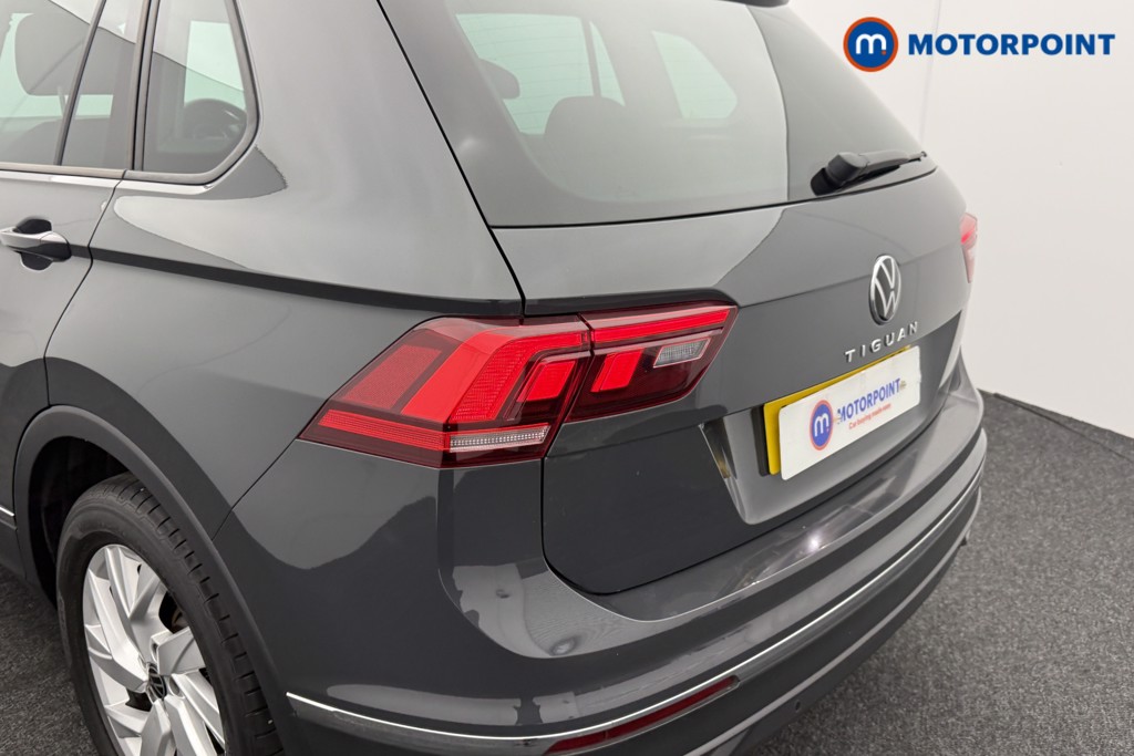 Used Volkswagen Tiguan 2022 for sale - 76402854: Photo 35