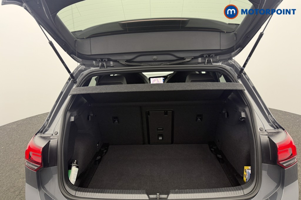 Used Volkswagen Golf 2024 for sale - 77845772: Photo 21