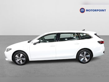 Used Volkswagen Passat 2025 for sale - 79152223: Photo