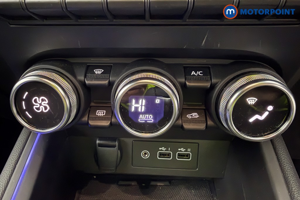 Used Renault Clio 2024 for sale - 78148797: Photo 17