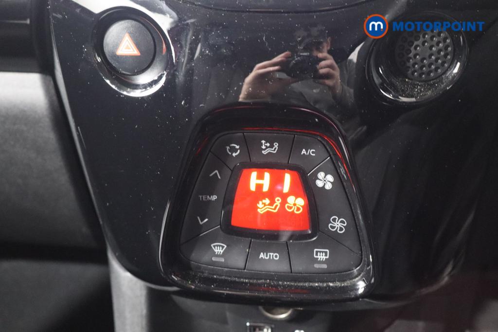 Used Toyota AYGO 2019 for sale - 76933889: Photo 16