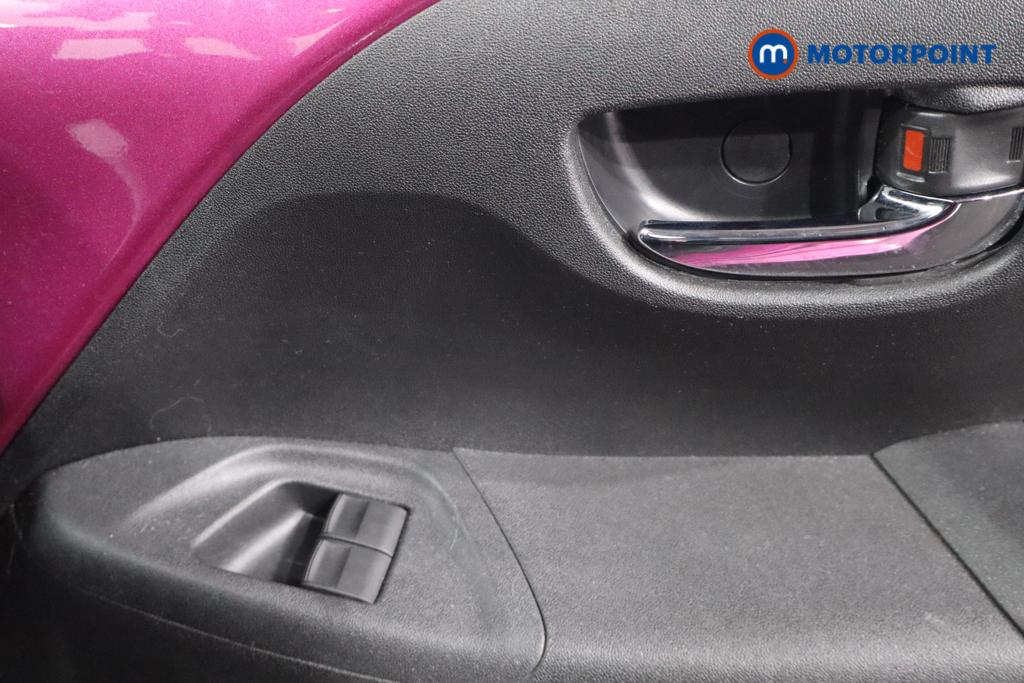 Used Toyota AYGO 2019 for sale - 76933889: Photo 21