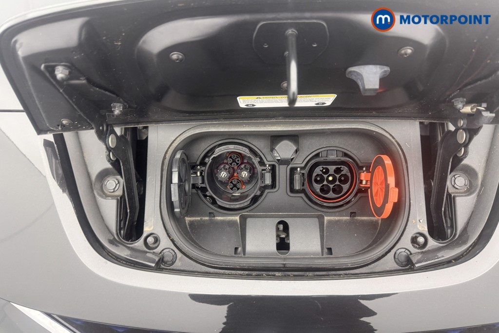 Used Nissan Leaf 2021 for sale - 77601502: Photo 30