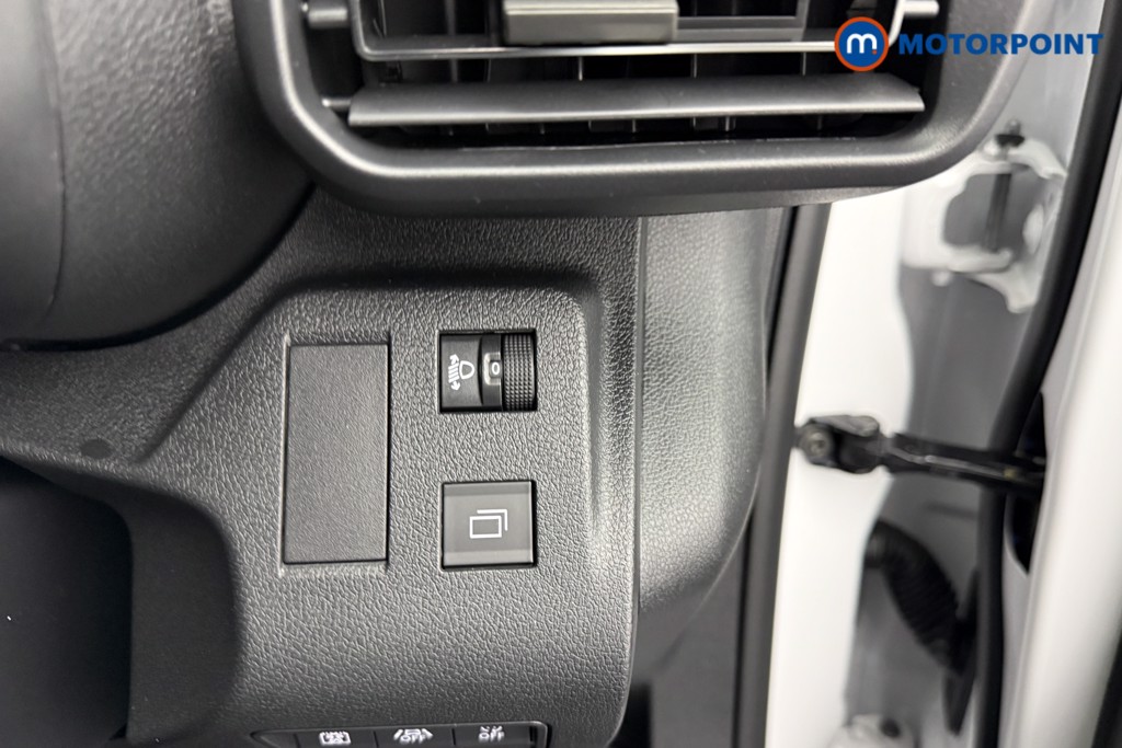 Used Citroen Berlingo 2025 for sale - 76311887: Photo 18