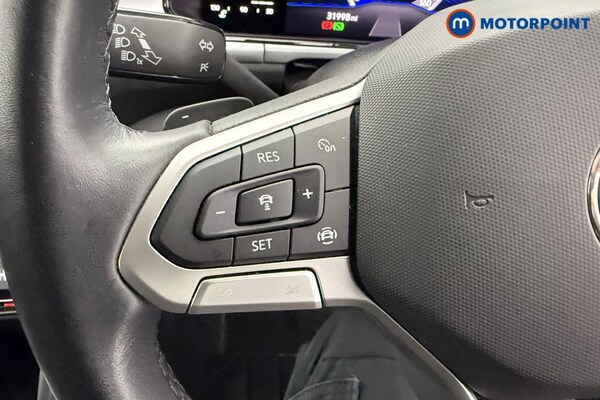Used Volkswagen T-Roc 2022 for sale - 76218045: Photo 22