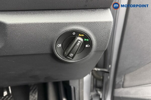 Used Volkswagen T-Roc 2022 for sale - 76218045: Photo 24