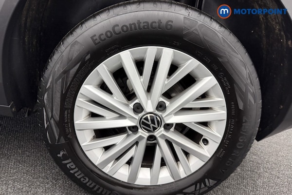 Used Volkswagen T-Roc 2022 for sale - 76218045: Photo 39