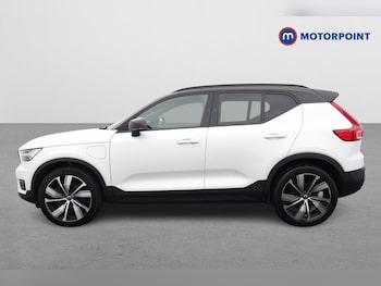 Used Volvo XC40 2022 for sale - 76933621: Photo