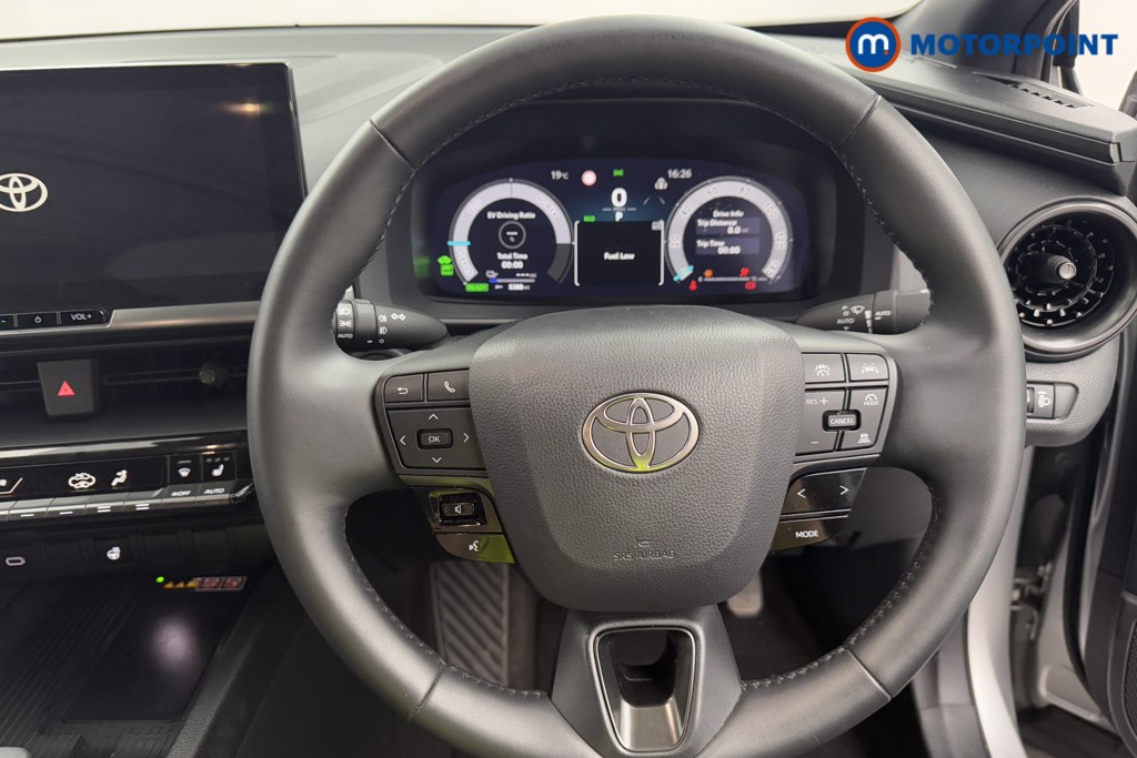 Used Toyota C-HR 2024 for sale - 76831146: Photo 11