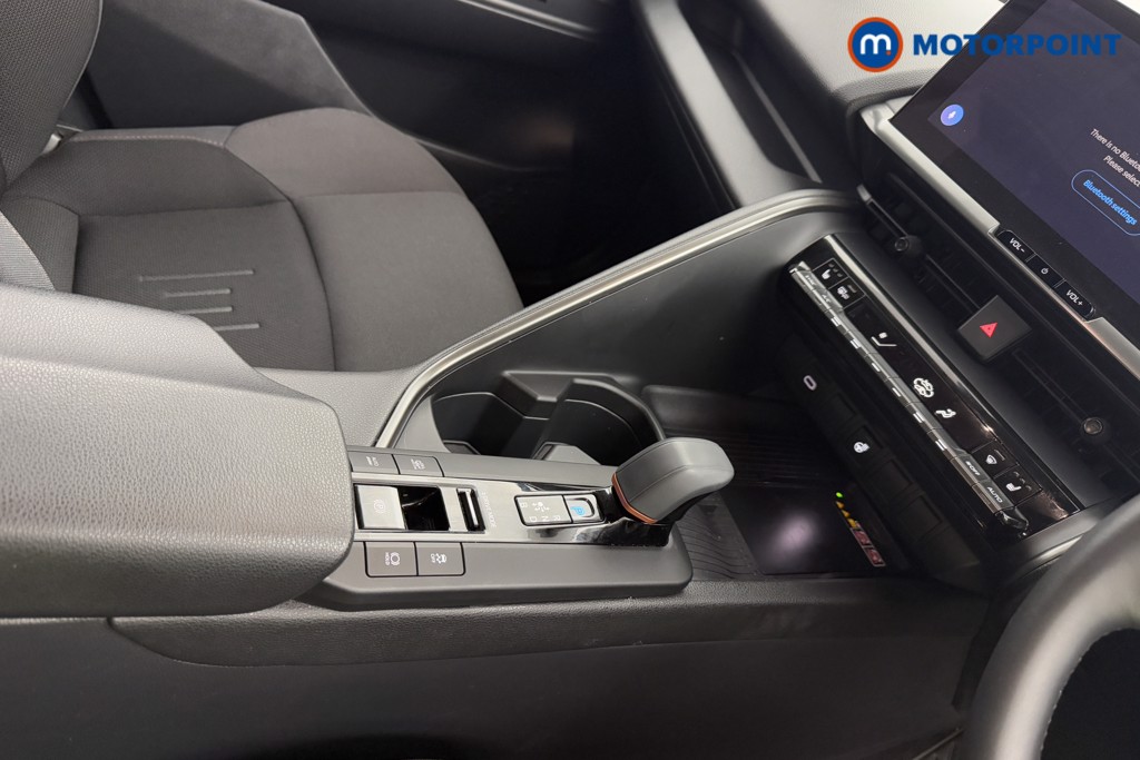 Used Toyota C-HR 2024 for sale - 76831146: Photo 23