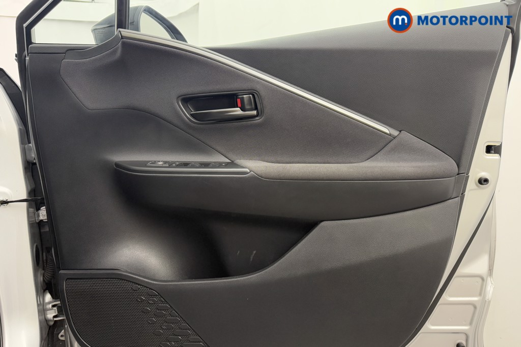 Used Toyota C-HR 2024 for sale - 76831146: Photo 25