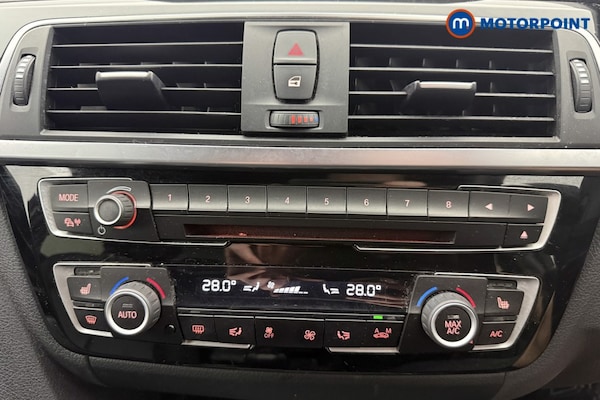 Used BMW 3 Series 2019 for sale - 76279154: Photo 17