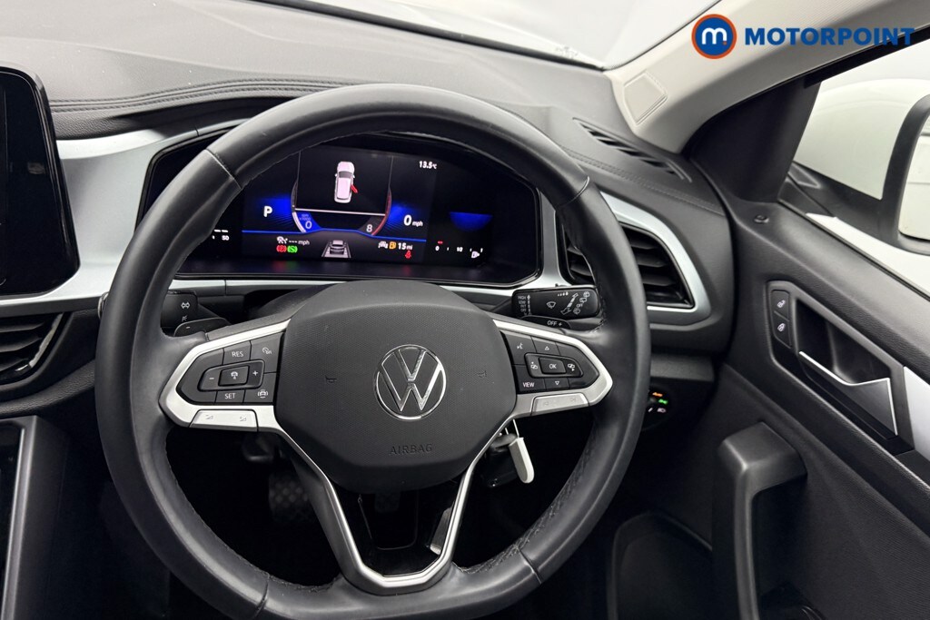 Used Volkswagen T-Roc 2023 for sale - 76063037: Photo 11