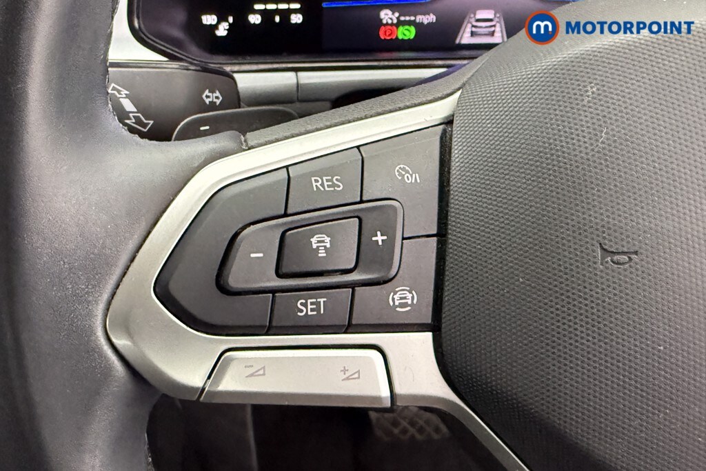 Used Volkswagen T-Roc 2023 for sale - 76063037: Photo 22