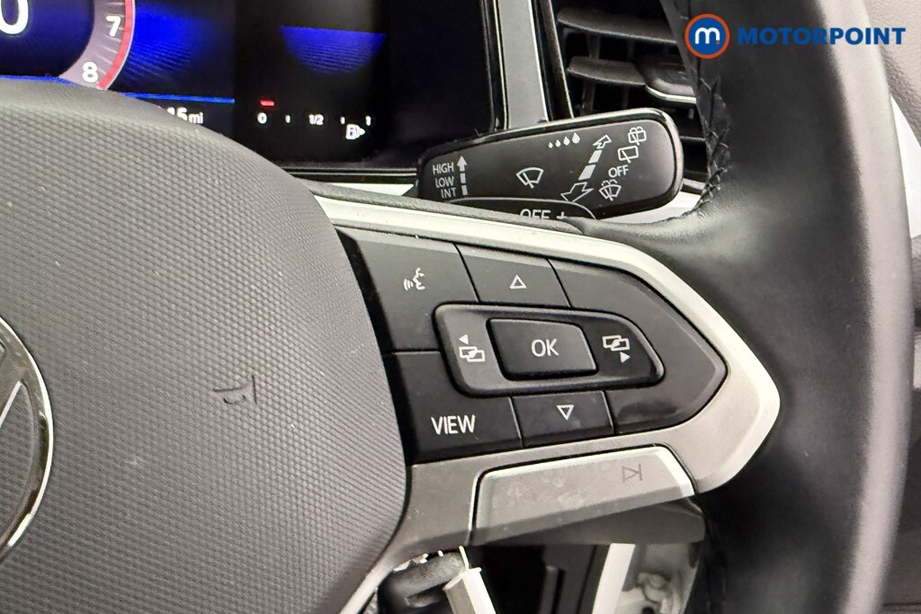 Used Volkswagen T-Roc 2023 for sale - 76063037: Photo 23