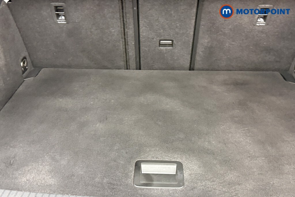 Used Volkswagen T-Roc 2023 for sale - 76063037: Photo 30