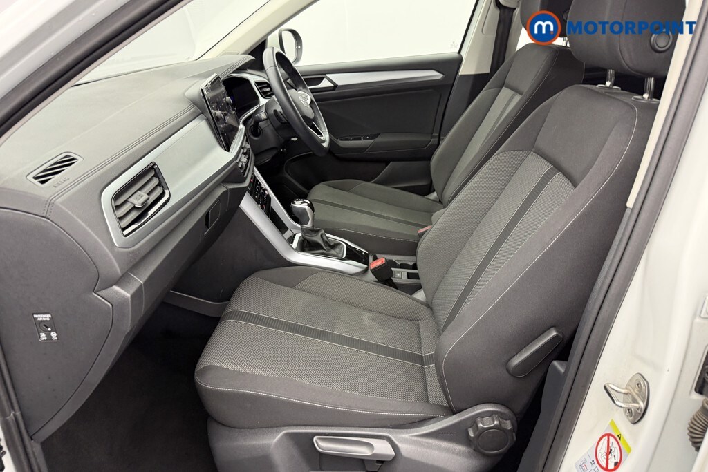 Used Volkswagen T-Roc 2023 for sale - 76063037: Photo 31