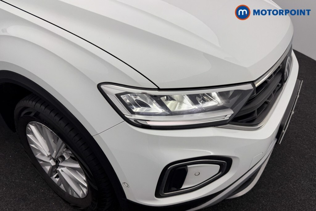 Used Volkswagen T-Roc 2023 for sale - 76063037: Photo 36