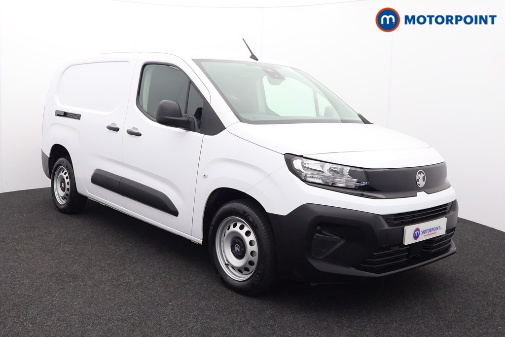 Used Vauxhall Combo 2024 for sale - 76286032: Photo 1