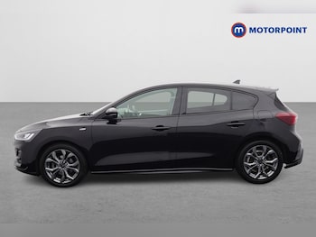 Used Ford Focus 2023 for sale - 75434607: Photo
