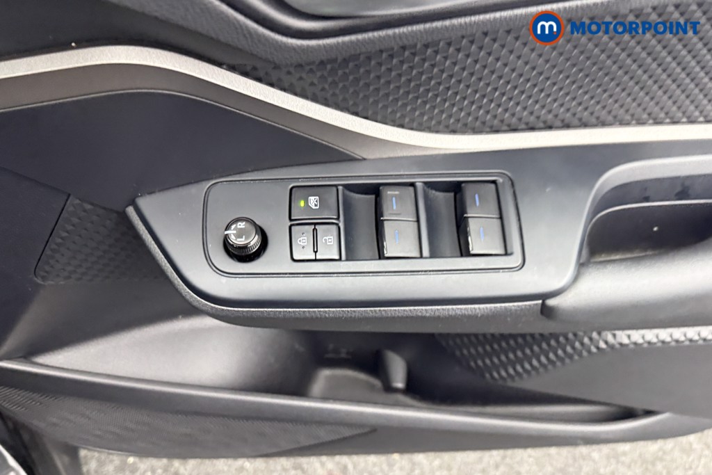 Used Toyota C-HR 2021 for sale - 76526728: Photo 20