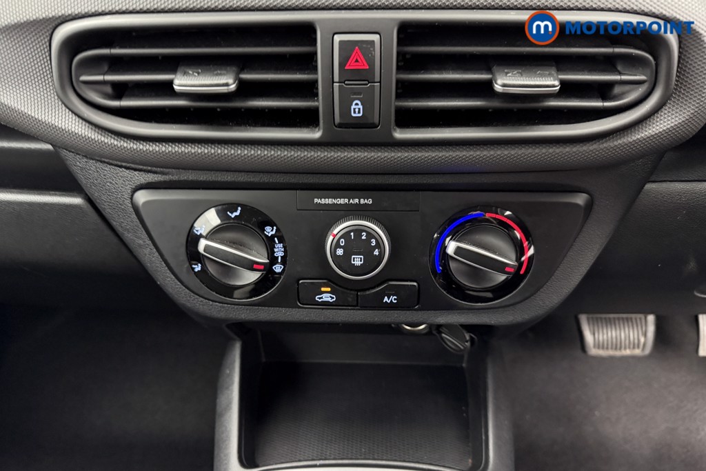 Used Hyundai i10 2023 for sale - 76762698: Photo 16