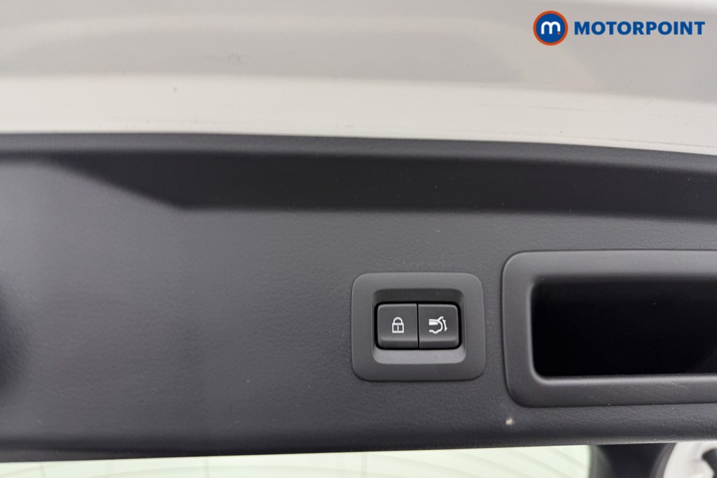 Used Mazda CX-30 2022 for sale - 77020160: Photo 28