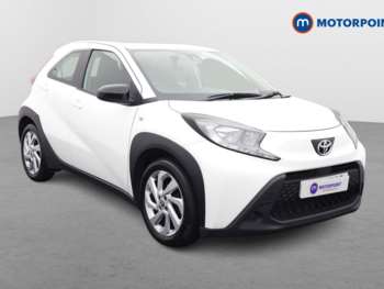 2023 - 1.0 VVT-i Pure 5dr